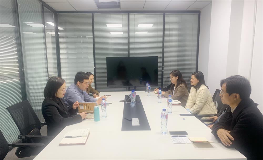 上海市嘉定区财政局企会科科长杨晔琦携财务专家团队莅临Ggpoker官网智能回访调研